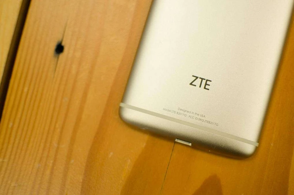 ZTE موبایلی با پشتیبانی از LTE گیگابیتی در کنگره جهانی موبایل معرفی می‌کند